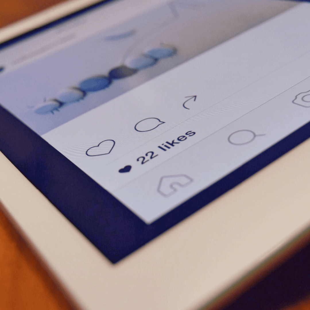 Top 10 Best Tips on How to Increase Reach on Instagram in 2025